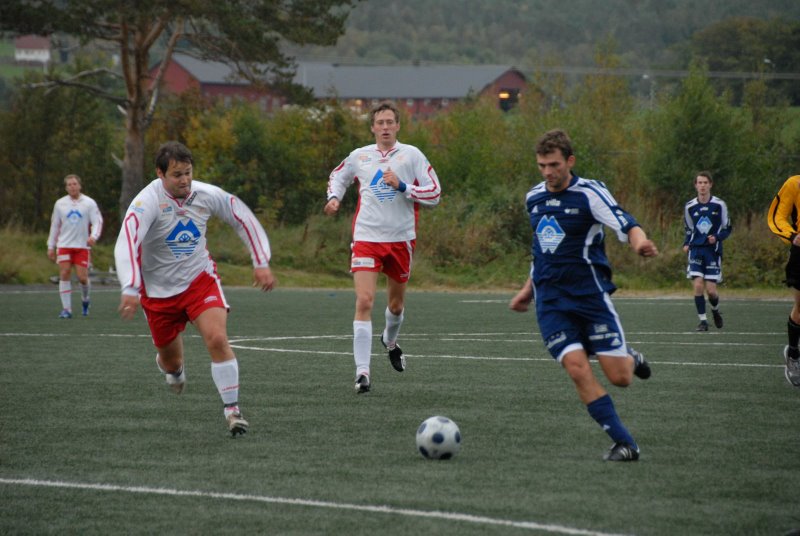 Alexander Connor leder an i et angrep mot Gossen. (Foto: GK)