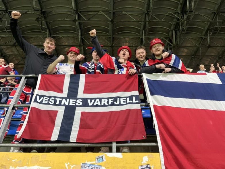 Til VM med Vestnes Varfjell-flagget på plass